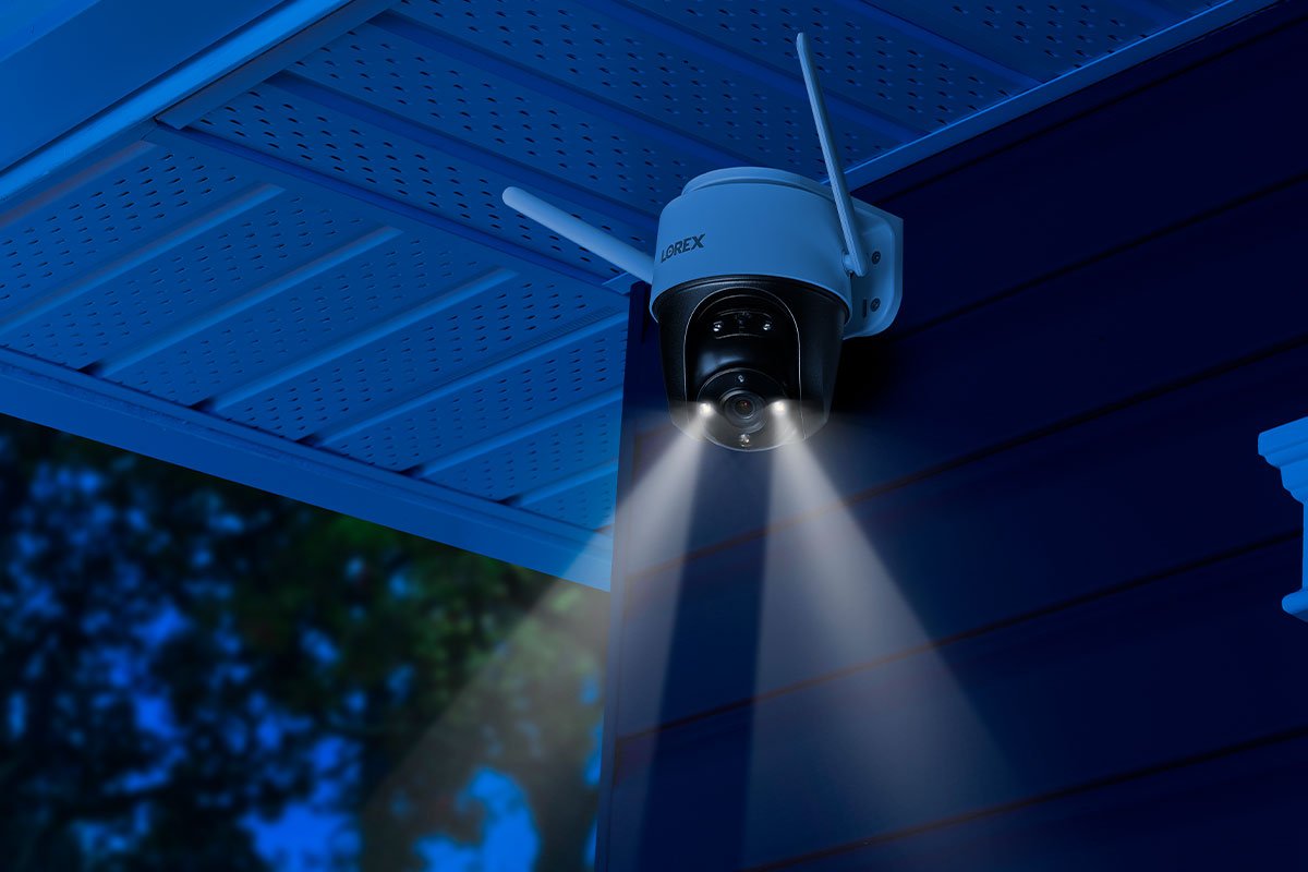 Lorex 2K Pan-Tilt Outdoor Wi-Fi Security Camera (64GB)
